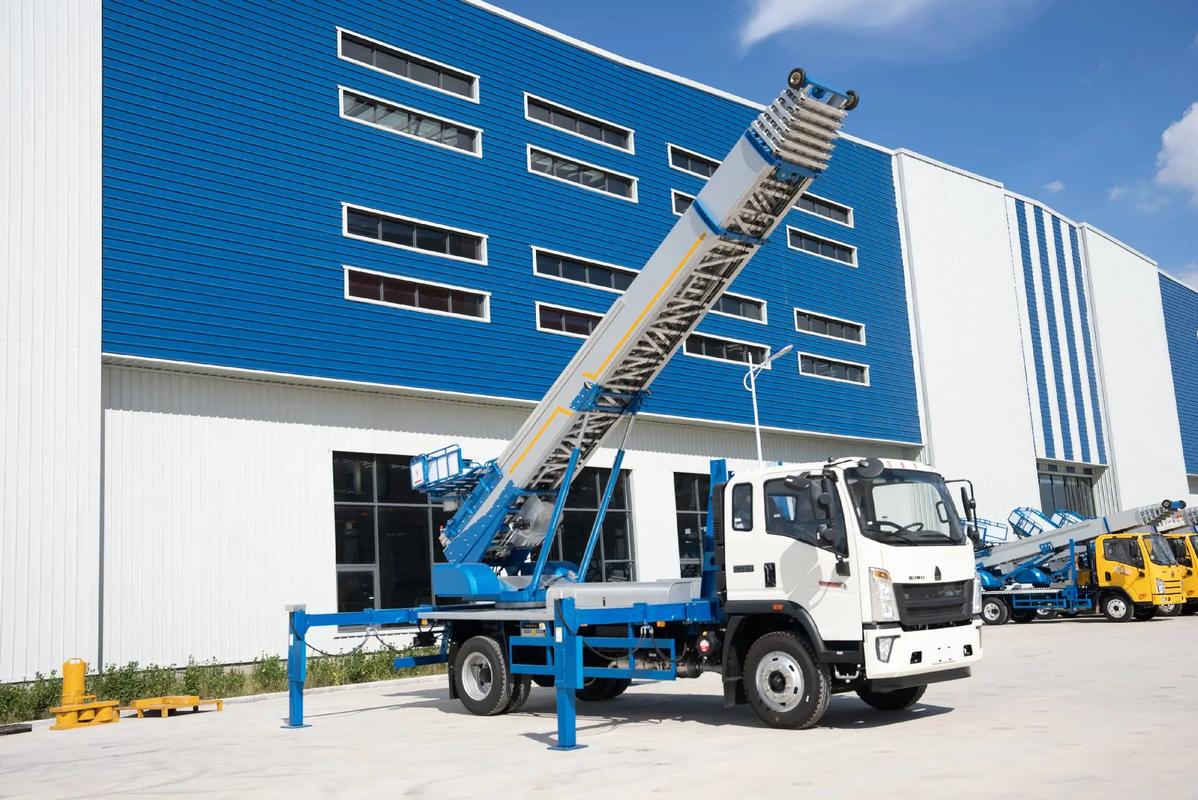 冕宁小型云梯车上料车租赁多少钱