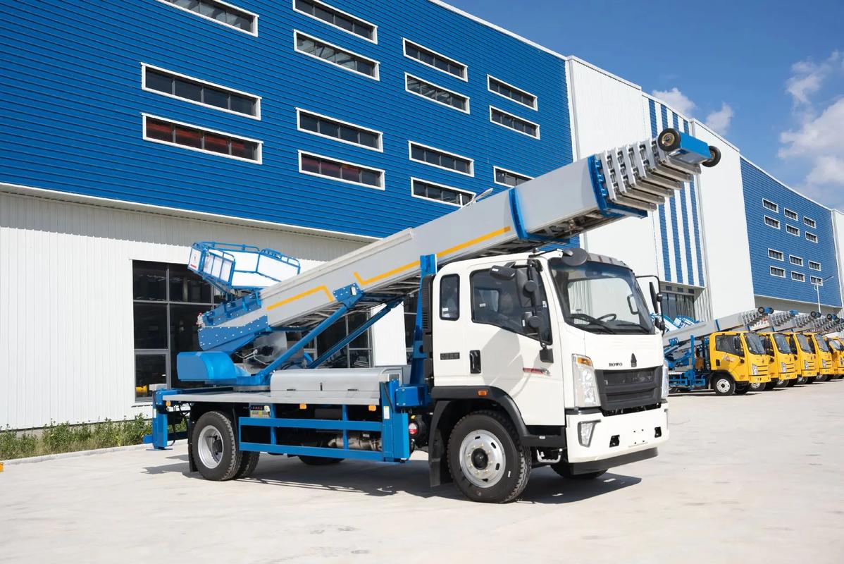 冕宁出租云梯车高空作业车 建筑垃圾搬运