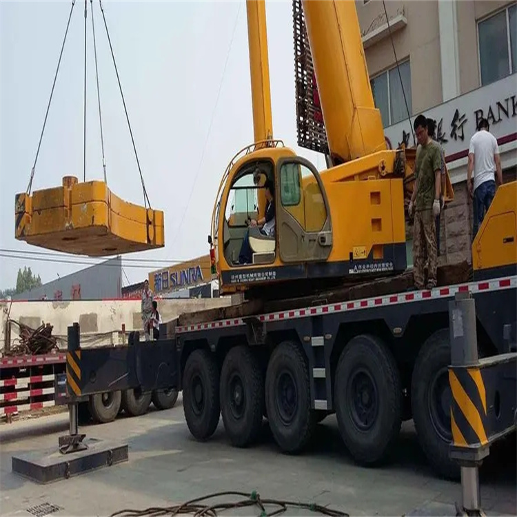 冕宁当地吊车出租|机器吊装|75吨|工厂搬迁服务