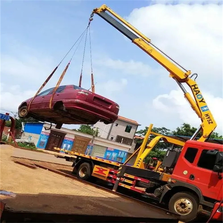 冕宁吊车吊汽车的正确方法